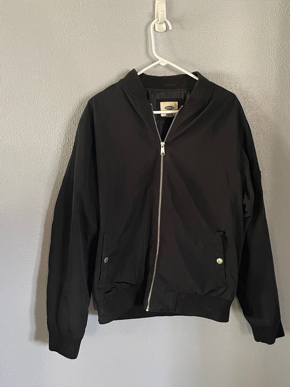 Old Navy Black Nylon Bomber Jacket Men’s Size L